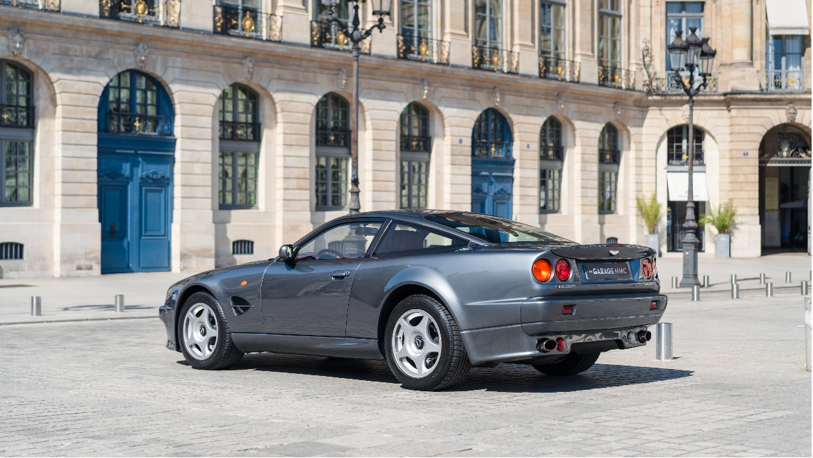 Aston Martin V600 Le Mans